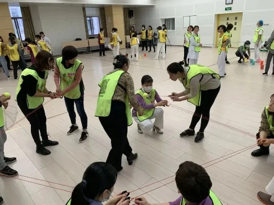 晨会互动游戏推荐：活跃气氛，增进团队凝聚力